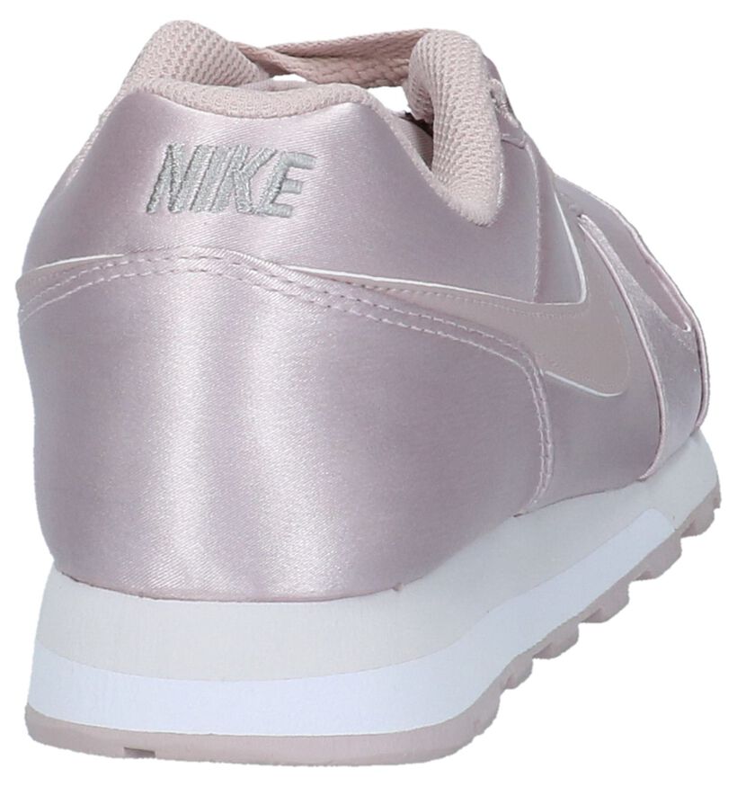 Rose Gold Sneakers Nike MD Runner 2 in stof (209818)