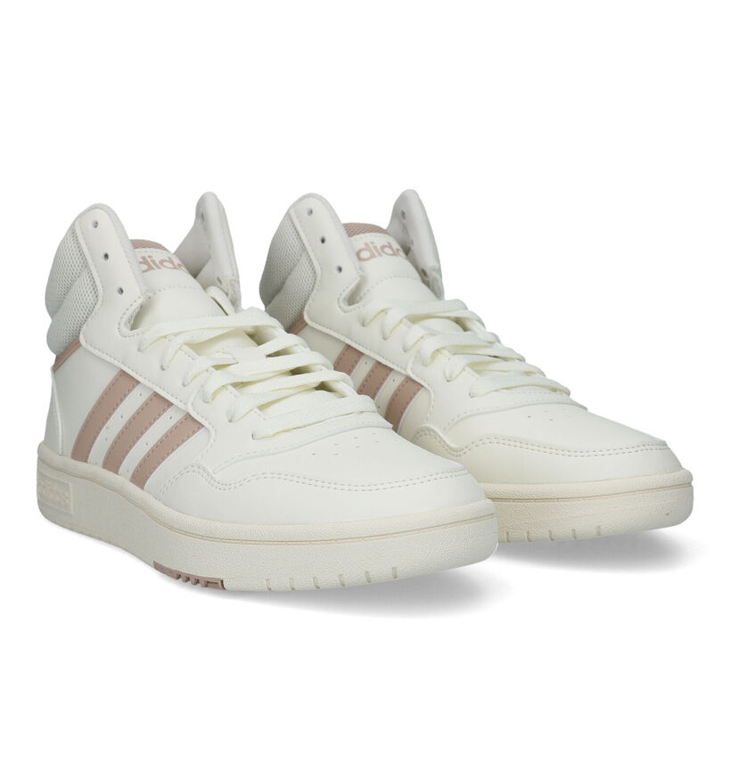 adidas Hoops 3.0 Mid Baskets en Écru pour femmes (324496)