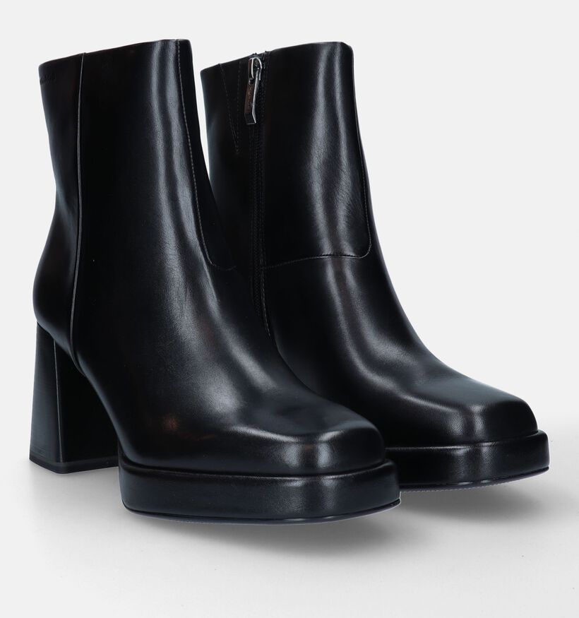 Tamaris Bottines avec talon carré en Brun pour femmes (330526)