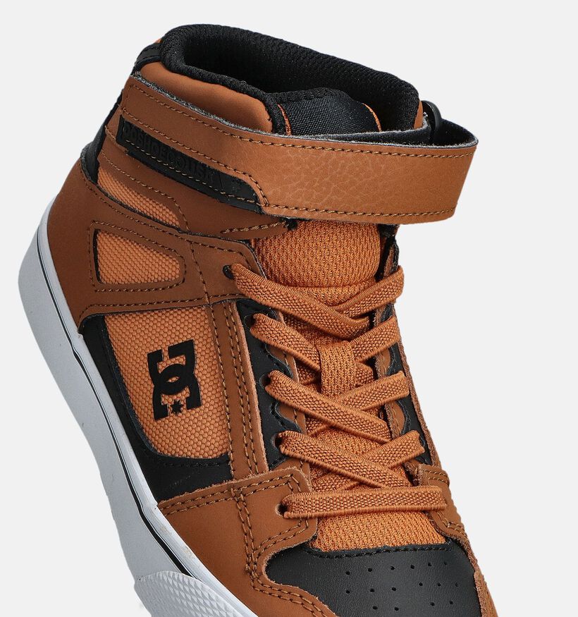 DC Shoes Pure High Top Baskets montantes en Cognac pour garçons (360799)