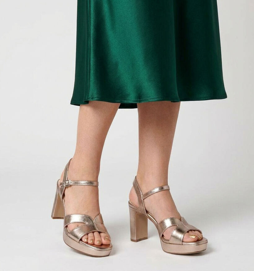 Tamaris Sandales &agrave; talons en Or pour femmes (371679)