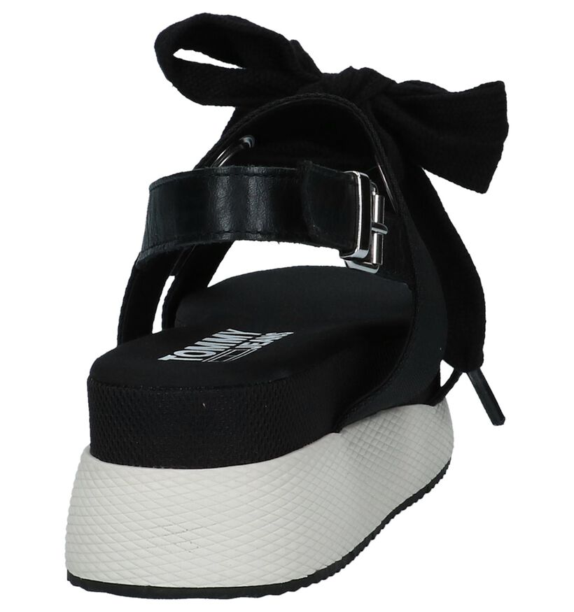 Tommy Hilfiger Modern Hybrid Sandal Bow Zwart met Dikke Zolen in stof (212682)