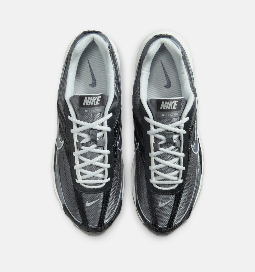 Nike Initiator Chaussures de course en Gris pour hommes, garçons (350483)