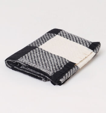 Dolce C. Sjaals Zwart