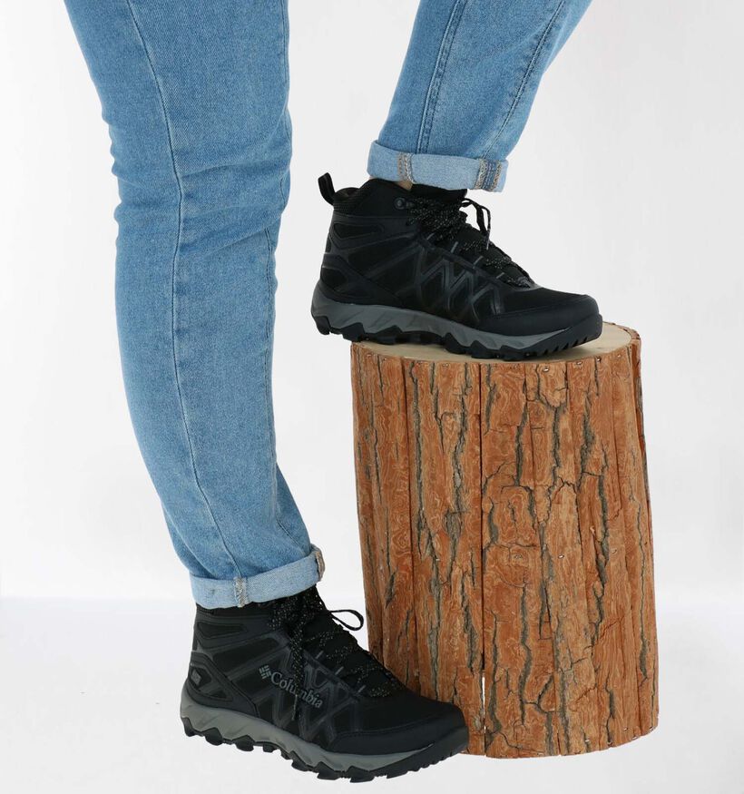 Columbia Peakfreak X2 Mid Outdry Zwarte Wandelschoenen in stof (292974)