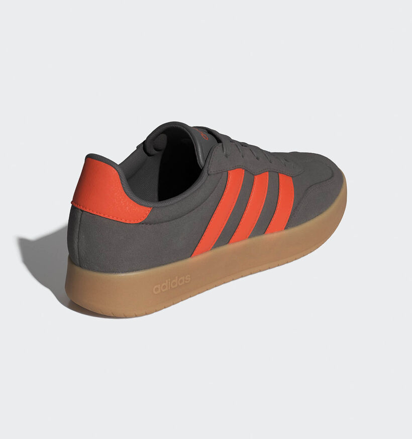 adidas Barreda Baskets en Vert/Orange pour hommes (359482) - pour semelles orthopédiques