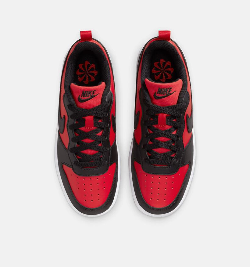 Nike Court Borough Zwarte/Rode Sneakers voor jongens (364684) - geschikt voor steunzolen