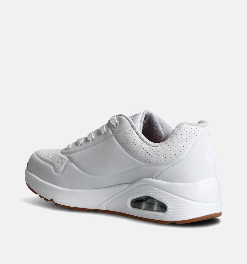 Skechers Uno Stand On Air Baskets en Blanc pour filles, garçons (360982)