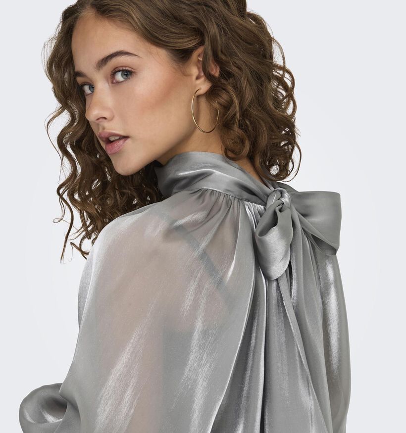 JDY Dani Blouse en satin en Argent pour femmes (348625)