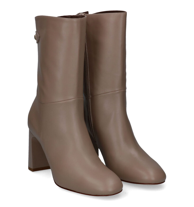 NeroGiardini Beige Korte Laarzen in leer (314555)