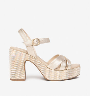 NeroGiardini Sandalen Goud