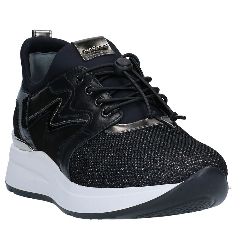 NeroGiardini Zwarte Slip-on Sneakers in daim (281739)