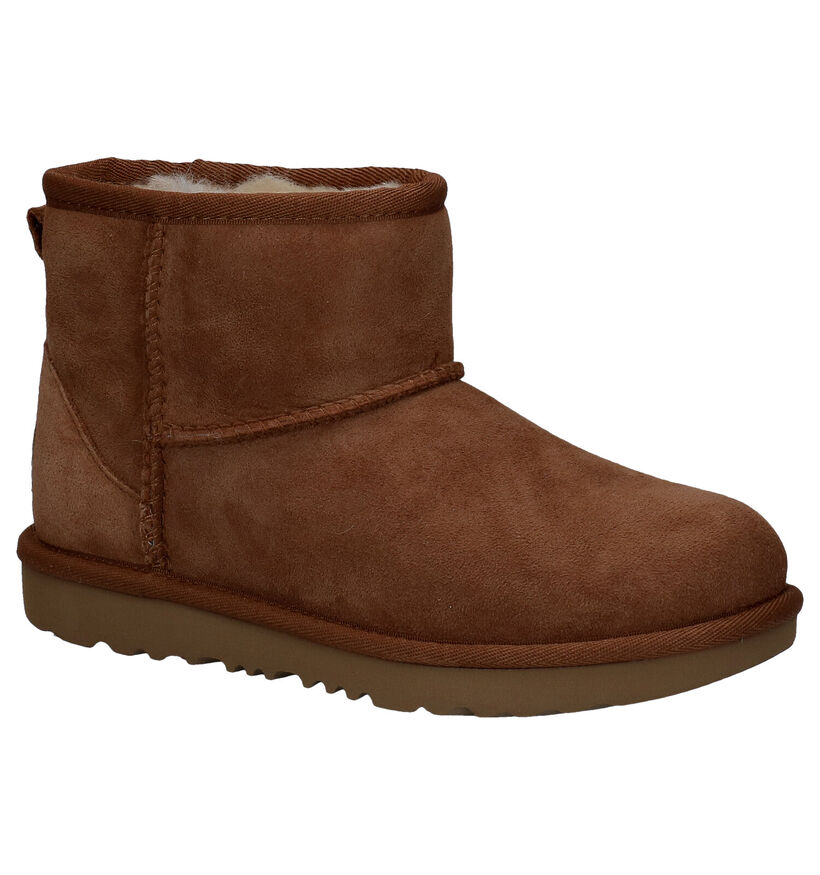 UGG Classic Cognac Boots in nubuck (278807)