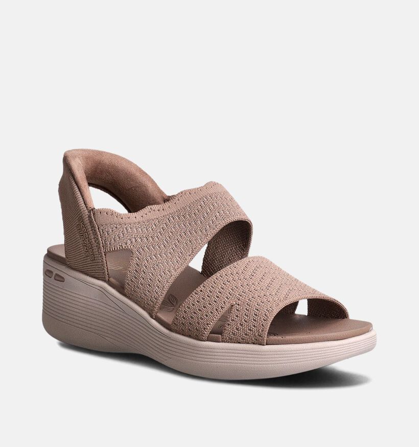 Skechers Piers-Lite Slip-on Sandales en Taupe pour femmes (366571)