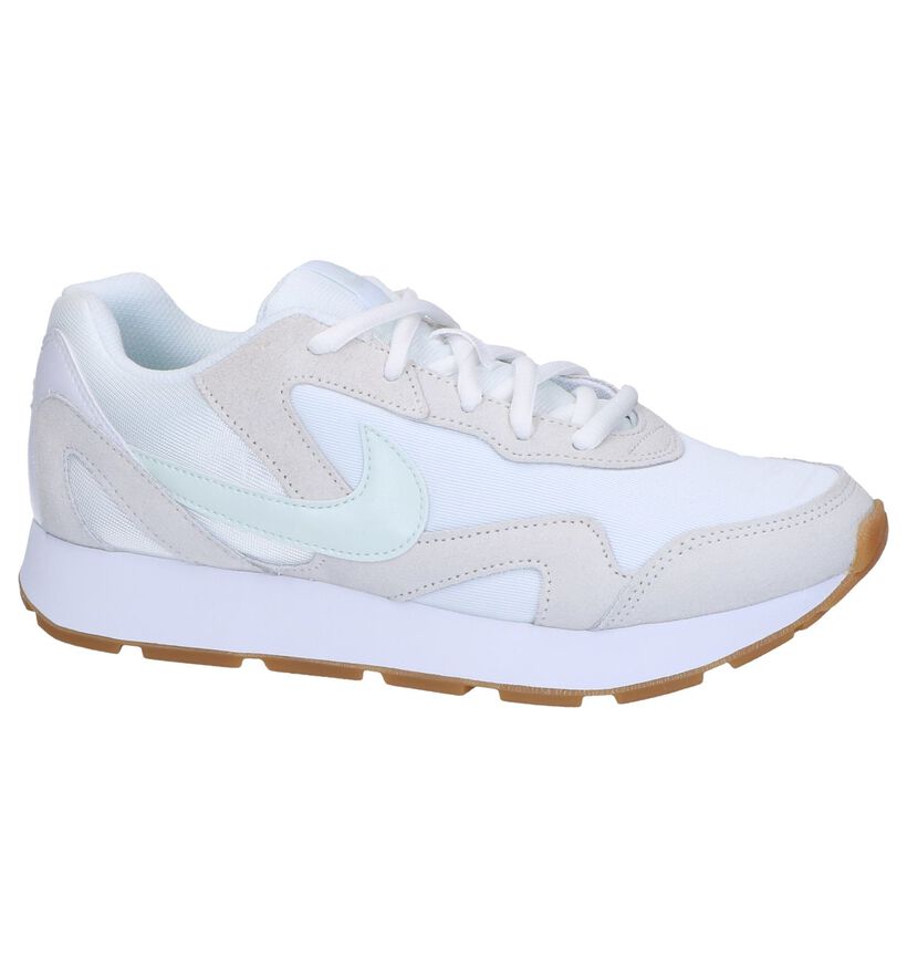 Nike Baskets sportives en Blanc en daim (249805)