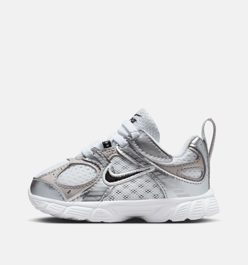 Nike V5 RNR Witte Sneakers voor jongens, meisjes (364630) - geschikt voor steunzolen