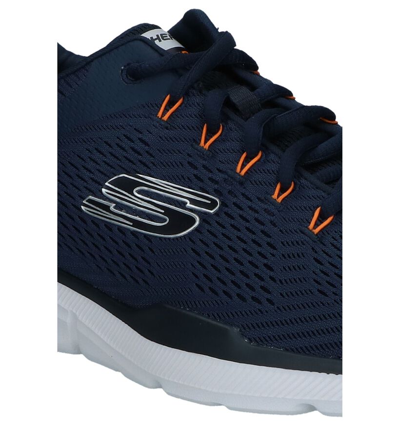 Skechers Memory Foam Baskets basses en Gris clair en textile (247407)