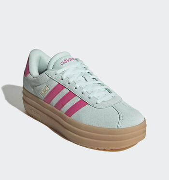 adidas VL Court Bold Low Baskets wonder white/ alumina/ ftwr white/Off White/Collegiate Green/Bliss Lilac/wonder beige/ice blue/gold met./magic beige/ ftwr white/ shadow brown/Flash Pink / Lucid Lemon / Silver Metallic/Flash Pink/Lucid Lemon/Silver Metallic/bliss pink/ dark blue/ gold met./clear pink/ court green/ core white/Bright red/ Bliss pink/ Cloud white/pure ruby/st tropic bloom/core white/Halo Mint/Pulse Magenta/Gum/Halo Mint/Pulse Magenta/Gum Three/Linen Green/Crew Orange/Hi-res Yellow