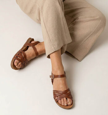 Mustang Sandalen Cognac
