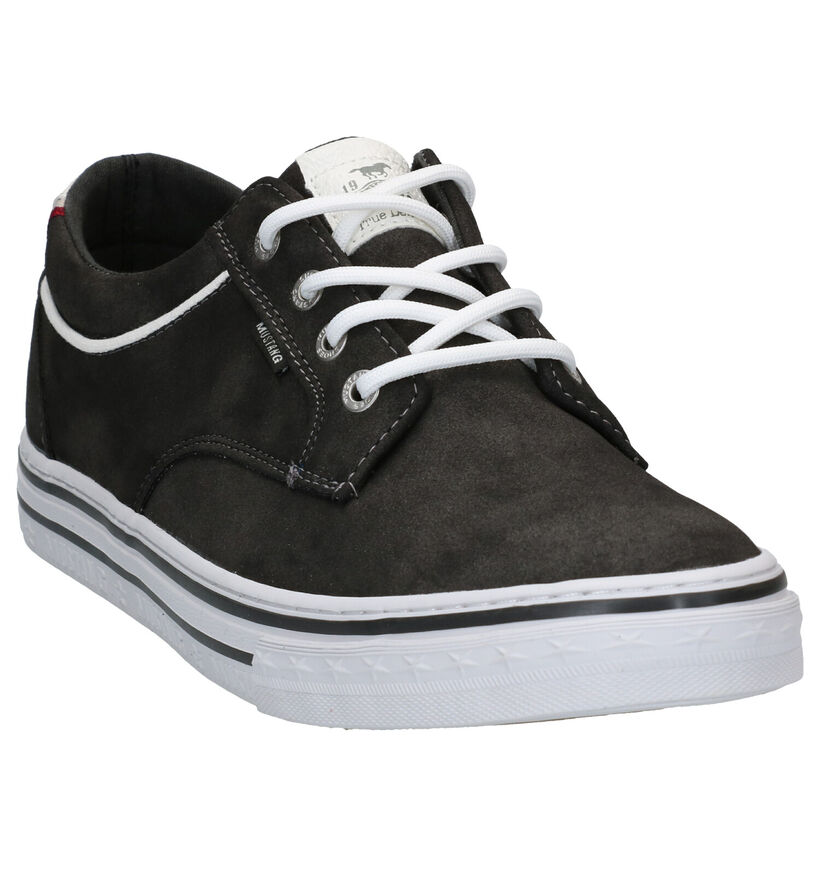 Mustang Chaussures plates en Gris foncé en textile (285976)