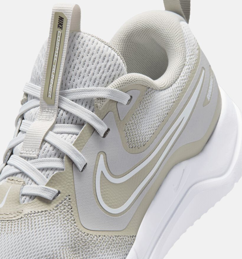Nike Cosmic Runner Lichtgrijze Sneakers voor jongens (373439) - geschikt voor steunzolen