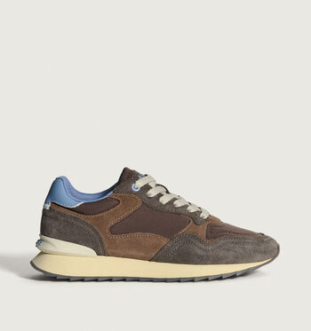 Sneakers bruin