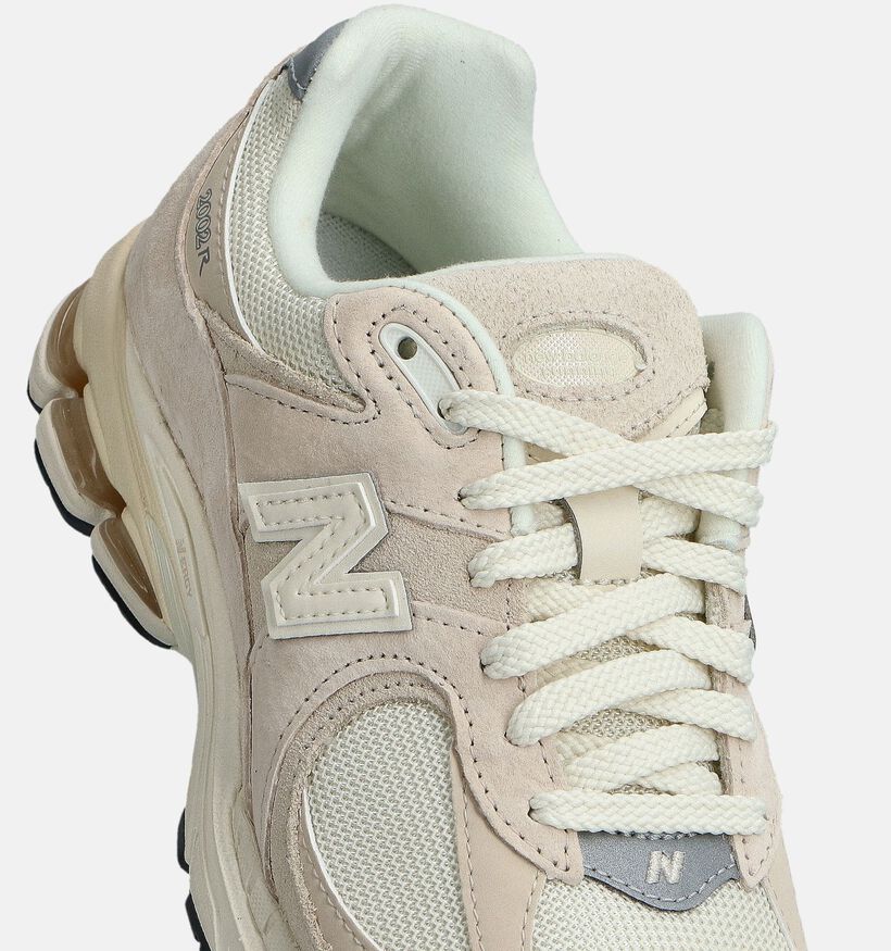 New Balance 2002 Baskets en Beige pour femmes (366077) - pour semelles orthop&eacute;diques
