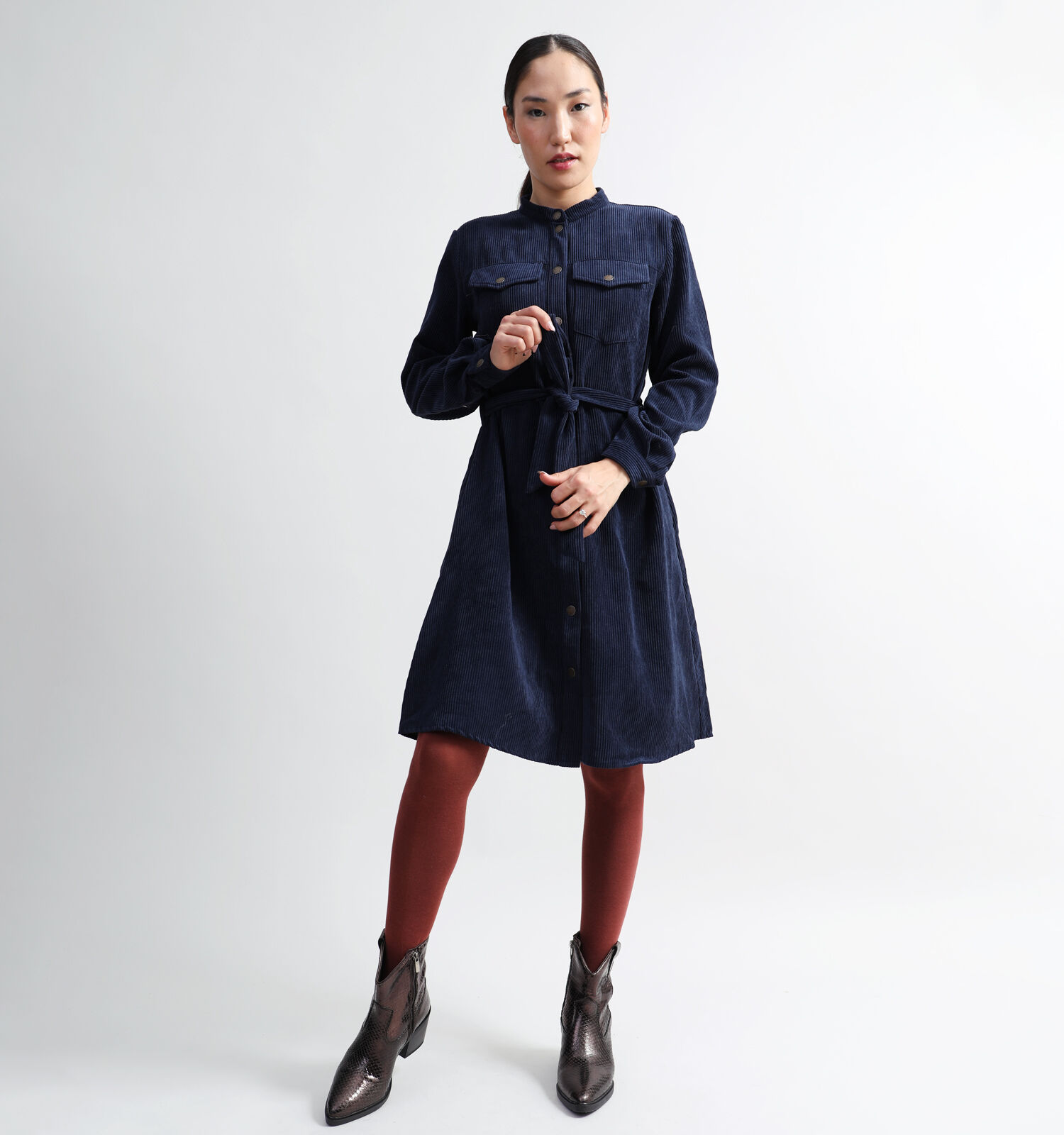 JDY Ullu Blauwe Hemdjurk in ribfluweel Dames Kleedjes Online op TORFS.BE