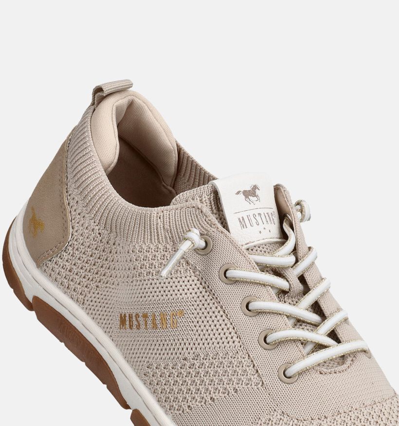 Mustang Slip-ons en Beige pour femmes (372075) - pour semelles orthop&eacute;diques