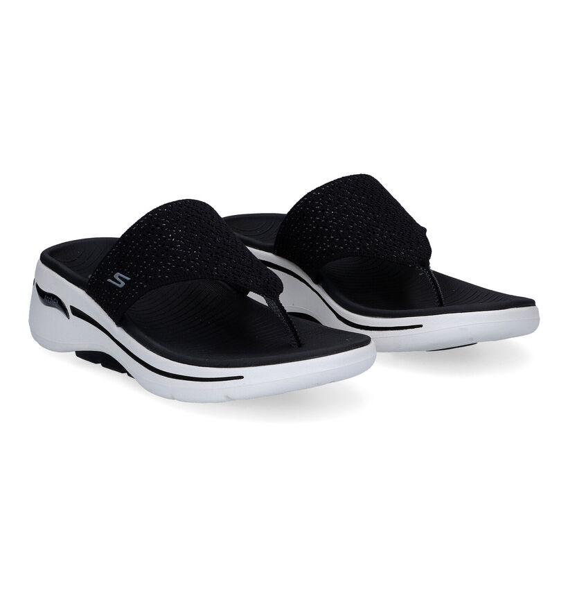 Skechers Go Walk Arch Fit Ecru Teenslippers voor dames (322945)