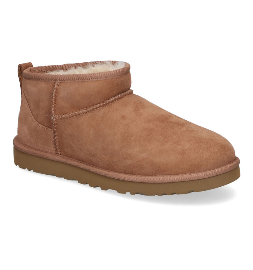 UGG Classic Ultra Mini Bottes en Cognac pour hommes (313989)