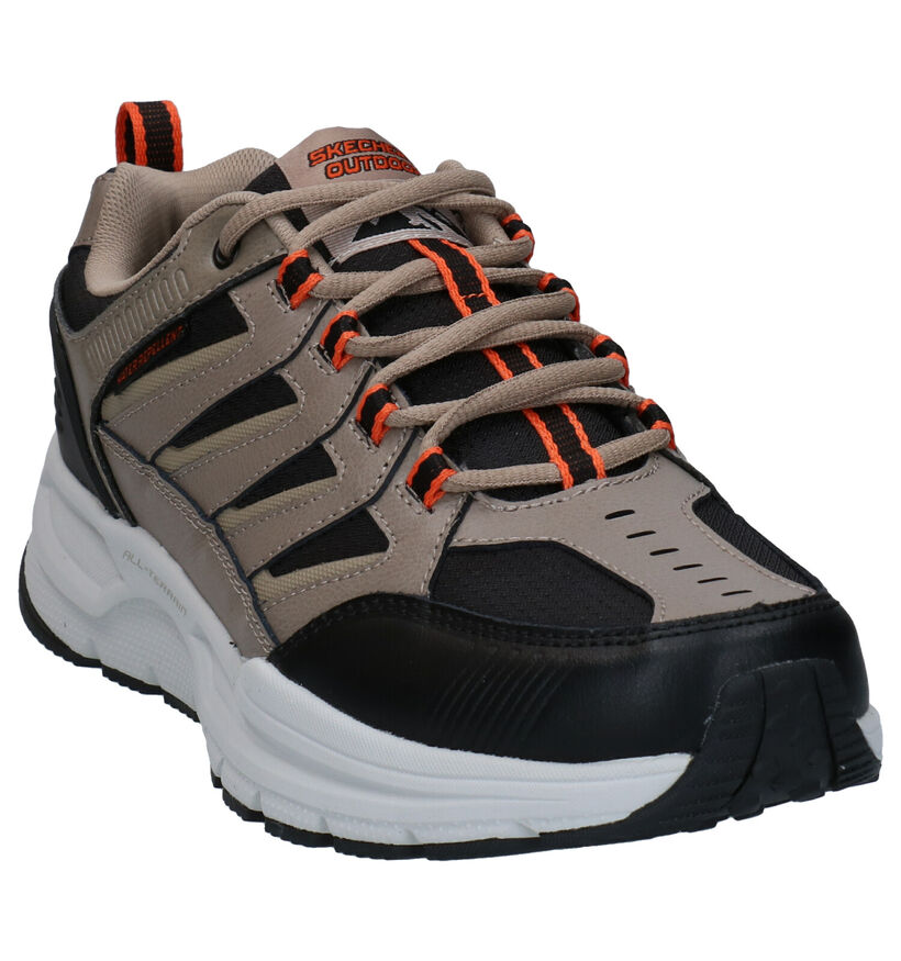 Skechers Escape Plan 2.0 Beige Wandelschoenen in stof (293582)