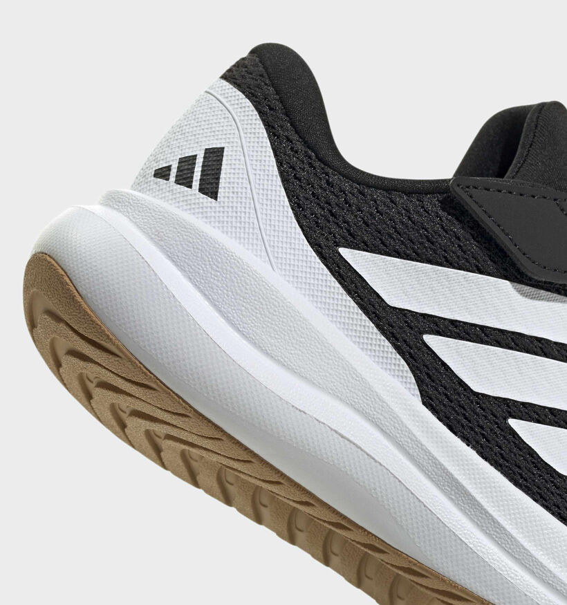 adidas Runfalcon 6 Baskets basses en Noir pour gar&ccedil;ons (380565)