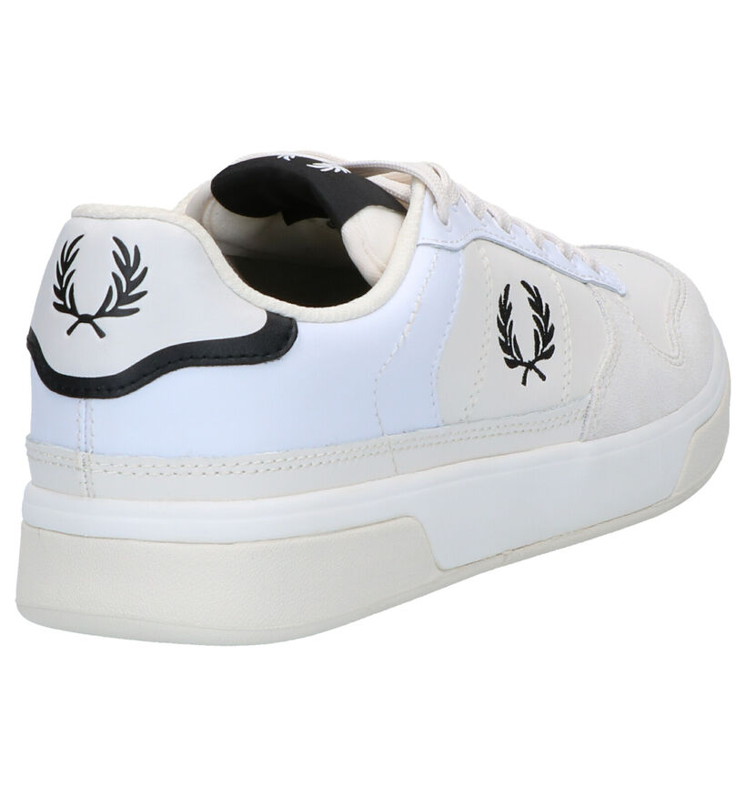 Fred Perry Witte Sneakers in daim (264192)