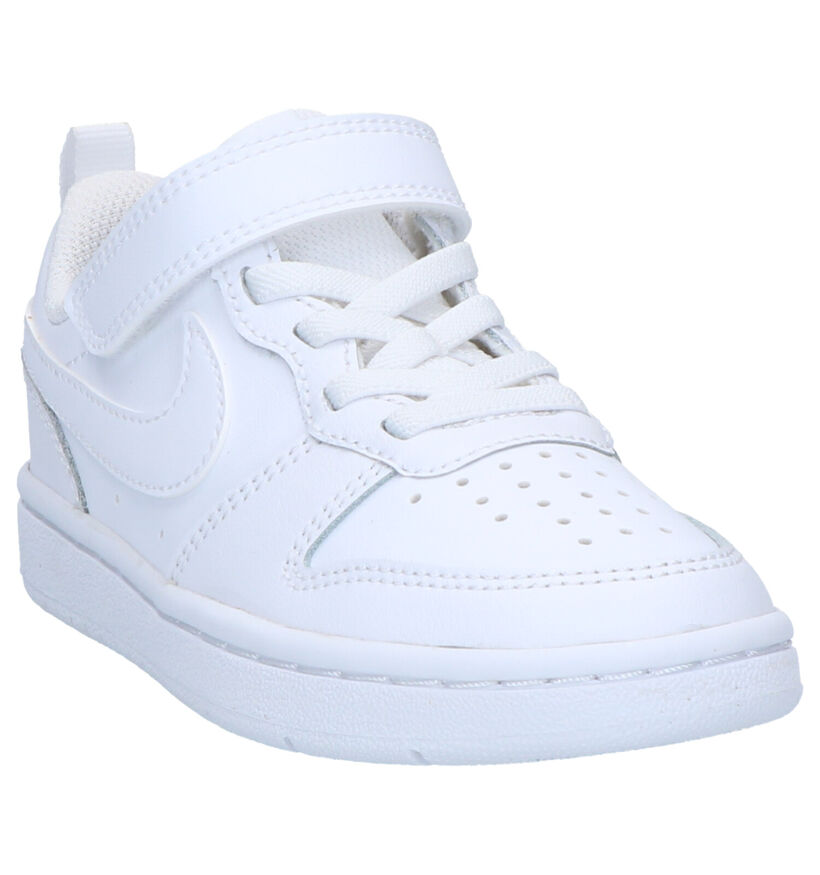 Nike Court Borough Low Baskets en Blanc en cuir (293604)