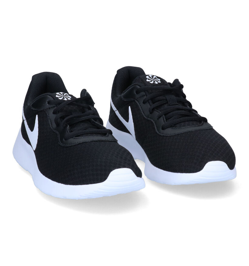 Nike Tanjun Zwarte Sneakers in stof (299349)
