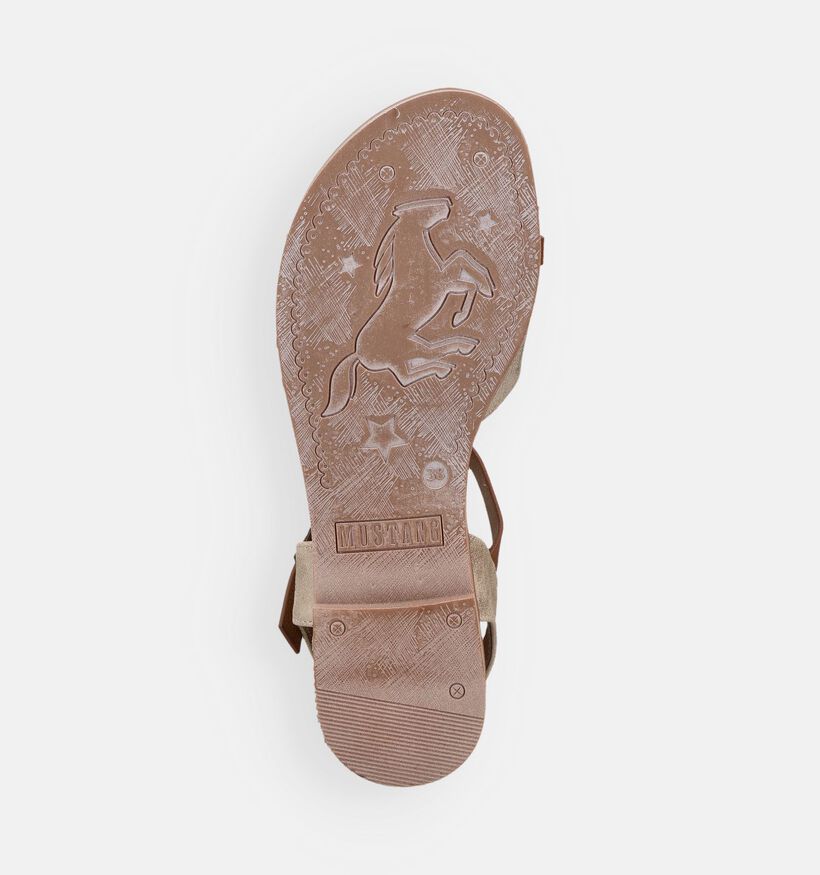 Mustang Sandales plates en Beige/Marron pour femmes (372125)