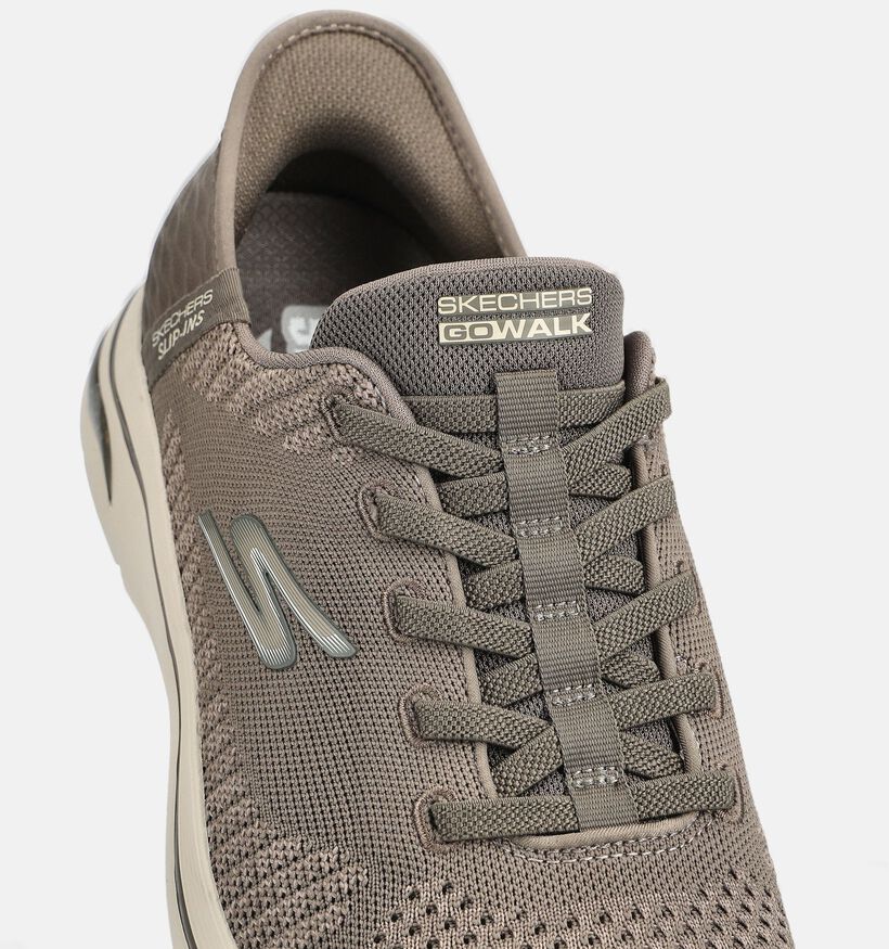 Skechers Go Walk Arch Fit Baskets en Taupe pour hommes (376906) - pour semelles orthop&eacute;diques
