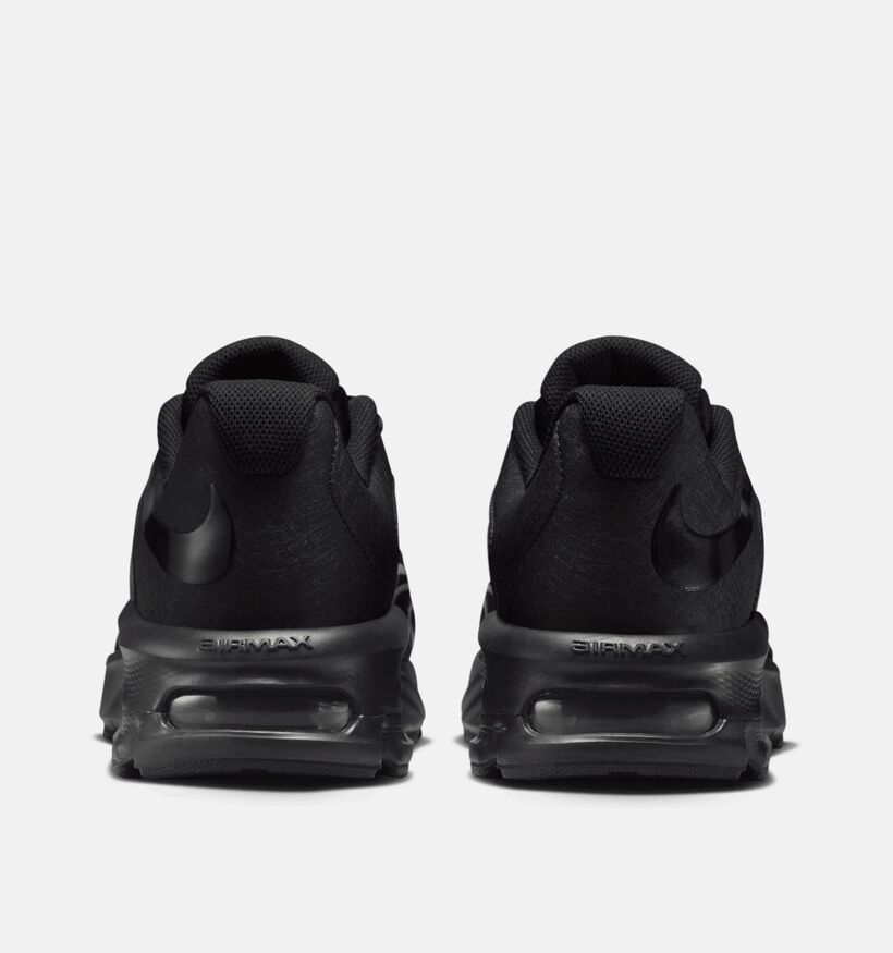 Nike Air Max Fire Baskets basses en Noir pour hommes (376138)
