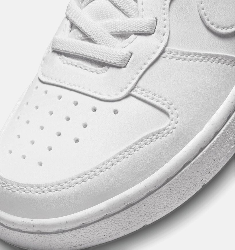 Nike Court Borough LOW 2 PS Baskets en Blanc pour filles, garçons (350500)