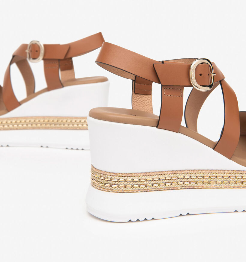 NeroGiardini Cognac Sandalen met sleehak voor dames (356027)