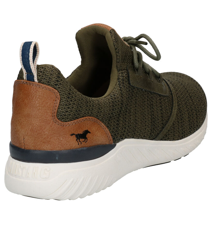 Mustang Kaki Slip-on Sneakers in stof (303650)