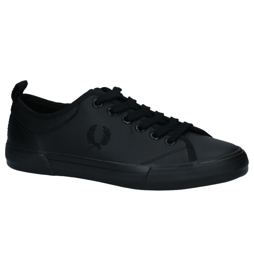 Fred Perry Chaussures basses en Noir en cuir (224341)