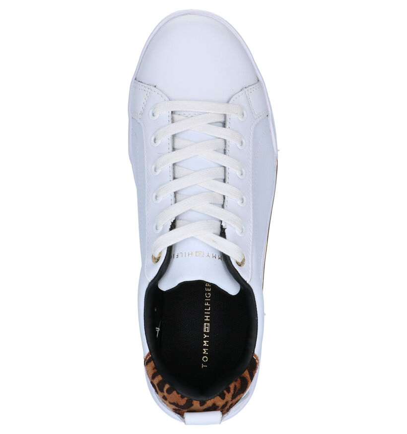 Tommy Hilfiger Chaussures à lacets en Blanc en cuir (276772)