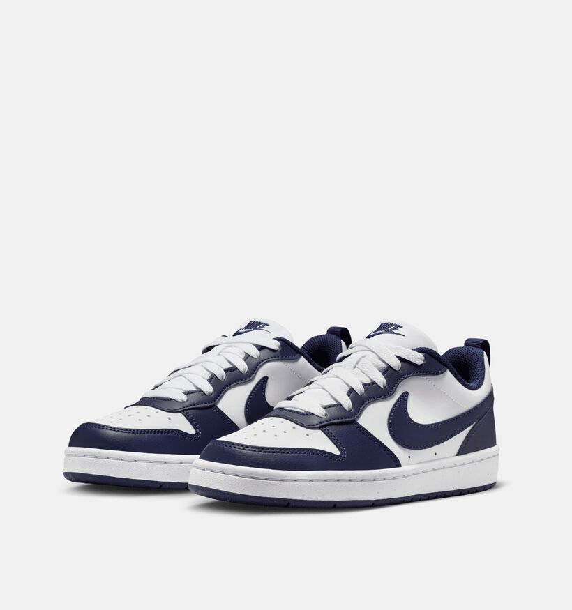 Nike Court Borough Low Baskets en Blanc/Bleu fonc&eacute; pour filles, gar&ccedil;ons (367268) - pour semelles orthop&eacute;diques