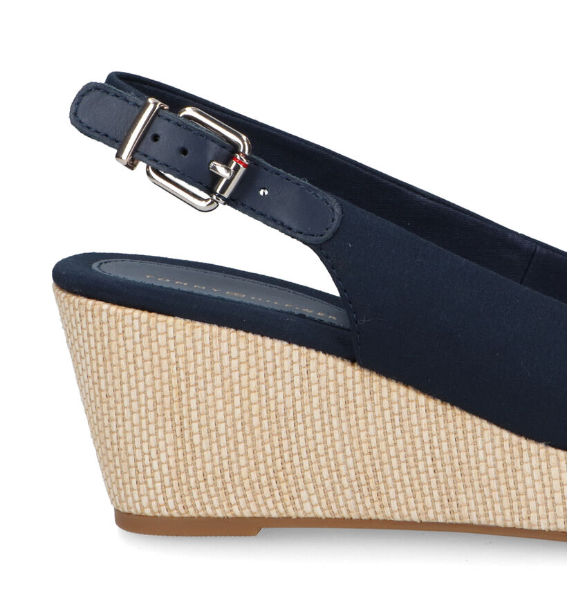 Tommy Hilfiger Iconic Elba Sling Back Wedge Sandales en Bleu pour femmes (336400)