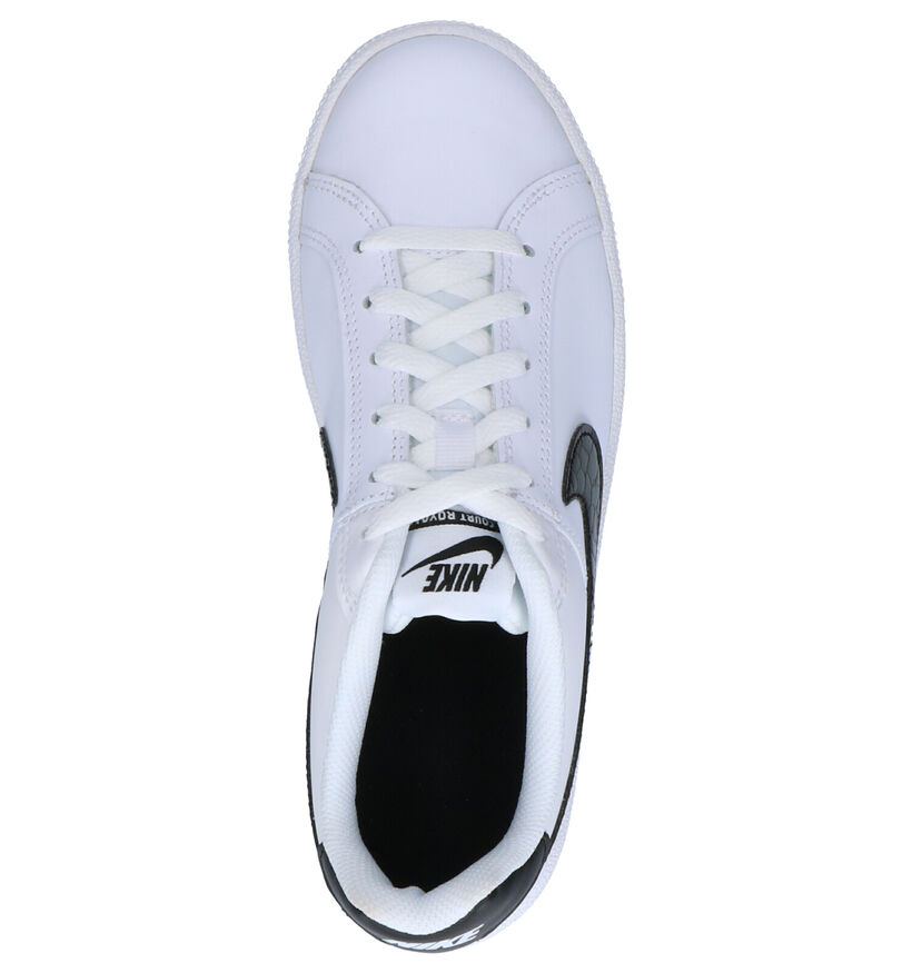 Nike Court Royale Baskets en Blanc en cuir (261698)