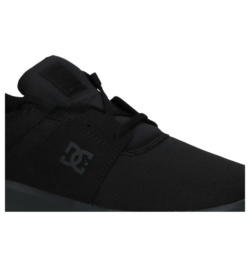 DC Shoes Baskets slip-on en Noir en textile (223625)