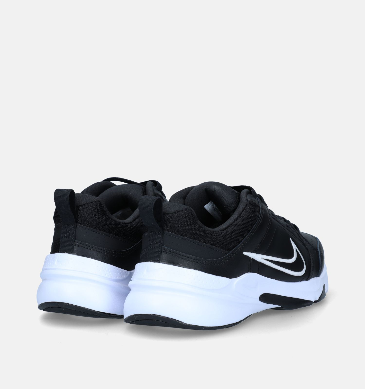 Zwarte sneakers sales nike heren