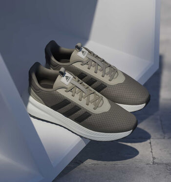 adidas Cloudfoam Low Baskets Olive strata/ Core black/ Cloud white/clay/carbon/charcoal/clay/ carbon/ charcoal